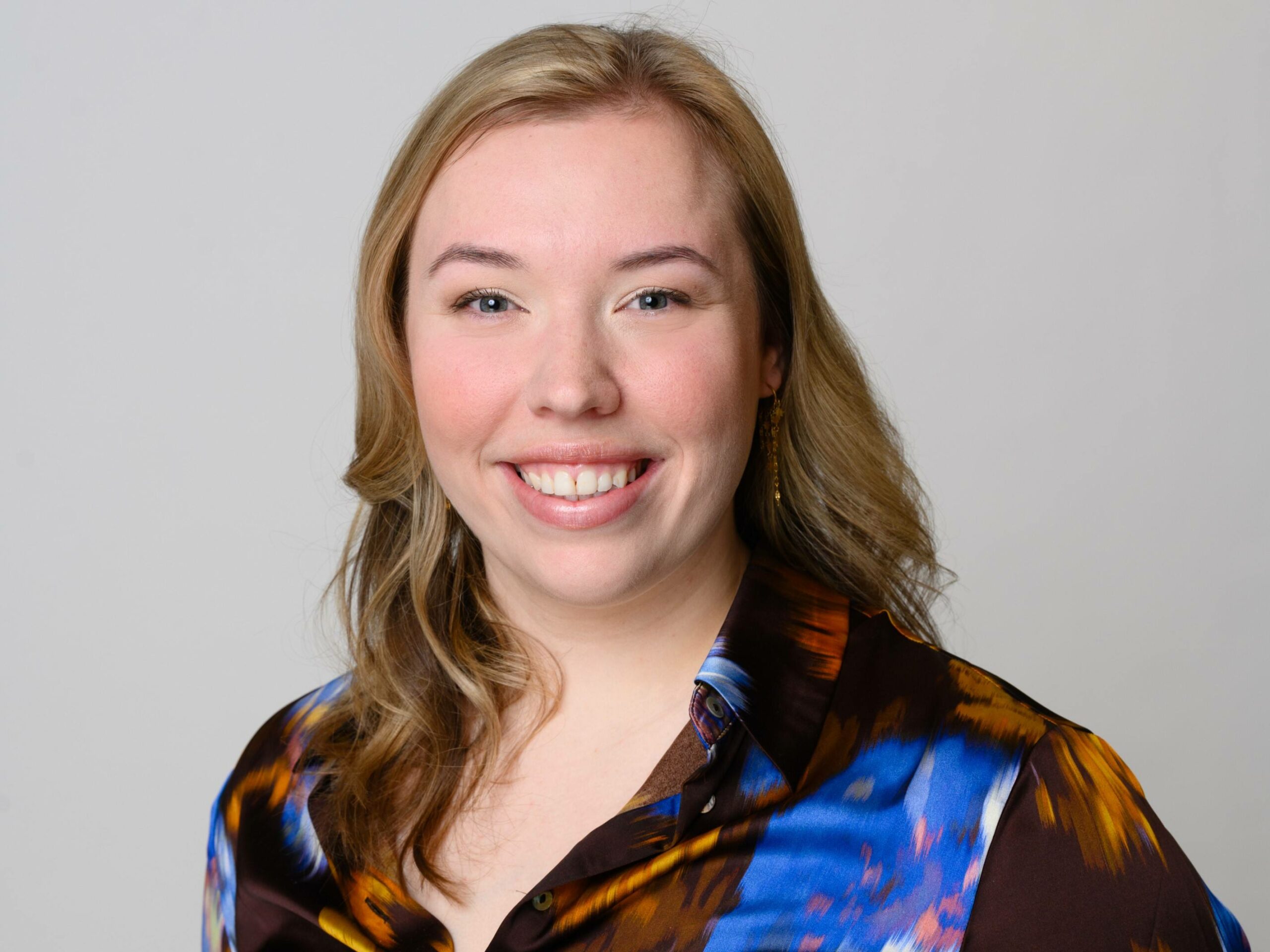 Renee vd Burg 260324 406 liggend scaled 1