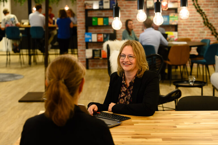 Een afbeelding van het kantoor